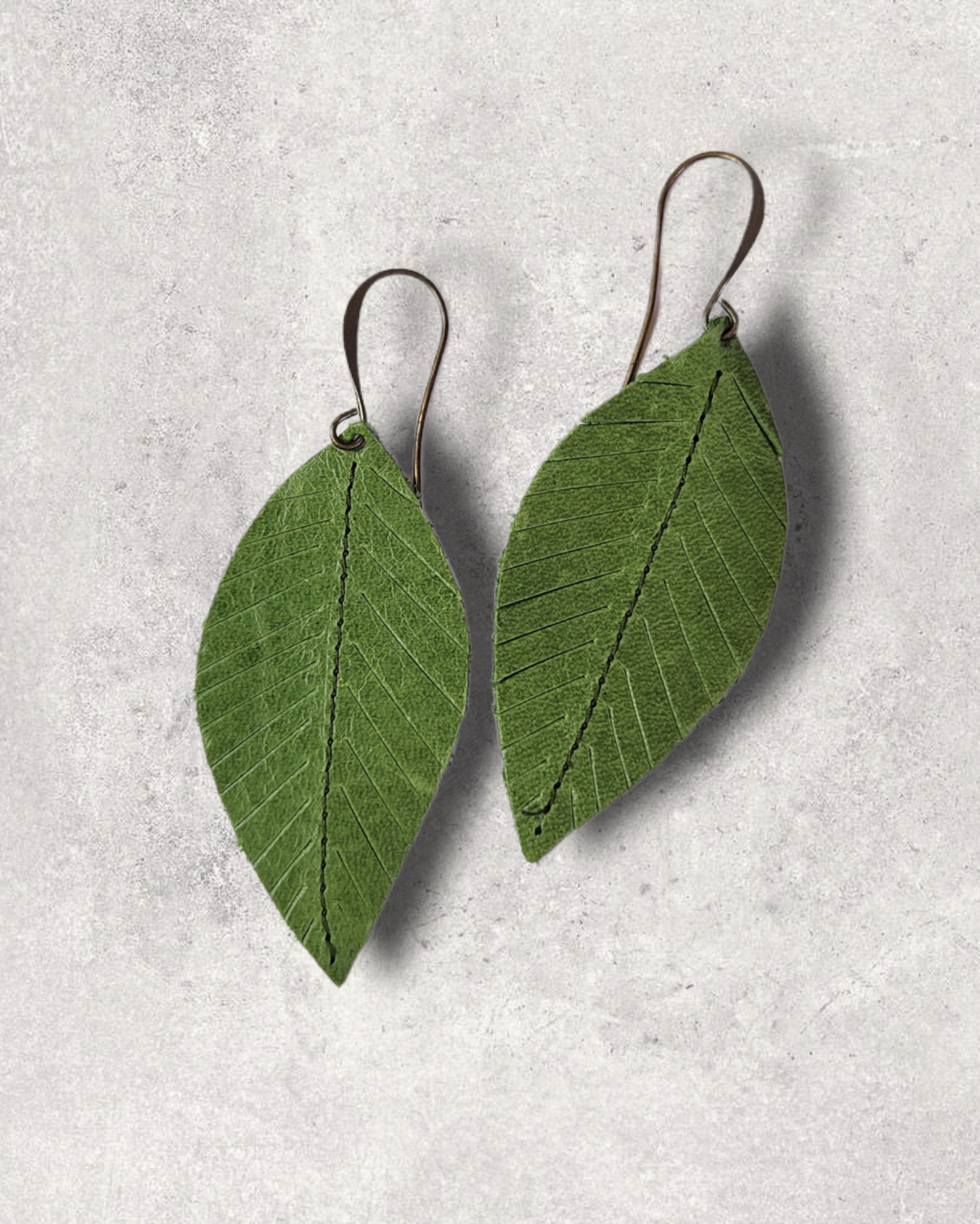 Fringe Leaf